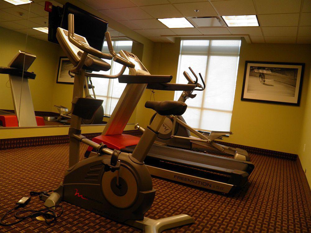 Holiday Inn Express & Suites Overland Park By Ihg Bagian luar foto